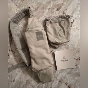 Humble Bee Nurse Sling